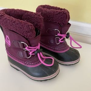 Sorel girls boots